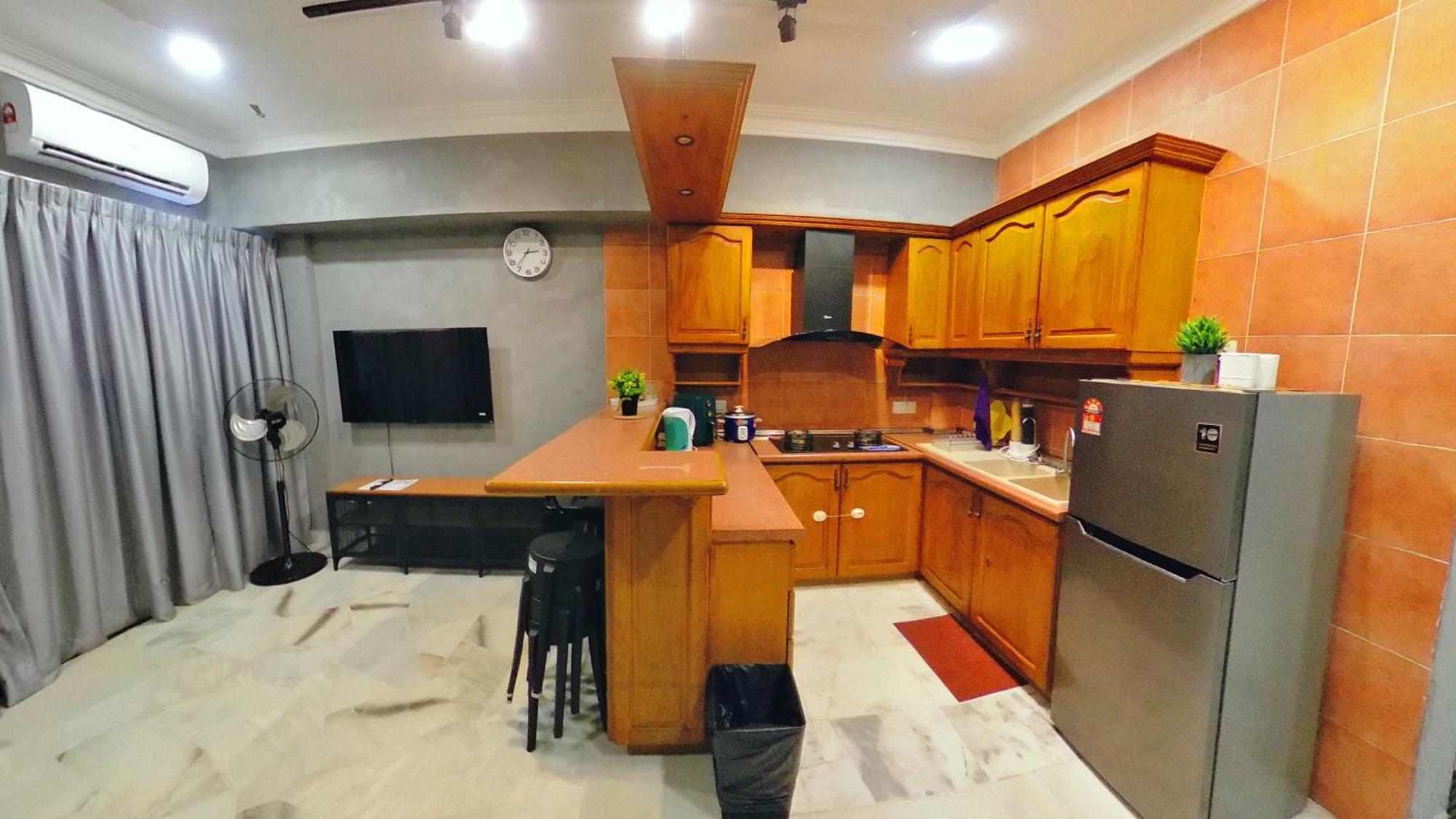 10pax Gfloor 2r2b Dual-key Doorstep To Beach, Free Bbq Set, Wifi, 50